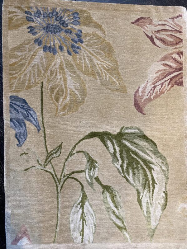 2' 00" x 3' 00" Tibetan Design - Wool & Silk