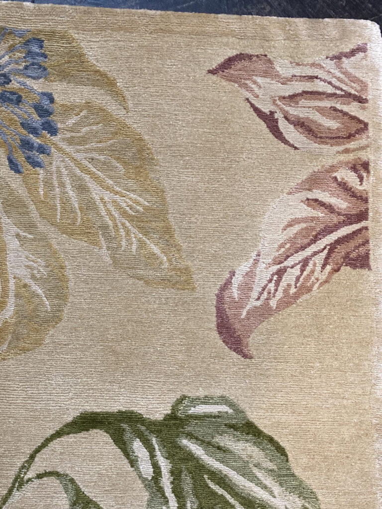 2' 00" x 3' 00" Tibetan Design - Wool & Silk