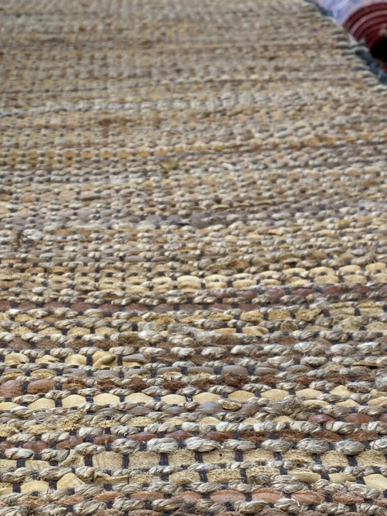 2' 00" x 5' 00" VT37 Design - India