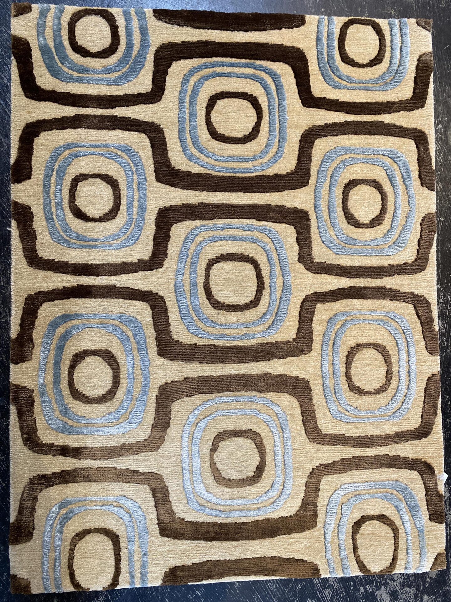 2' 00" x 3' 00" Wool & Silk Material - Tibetan Design