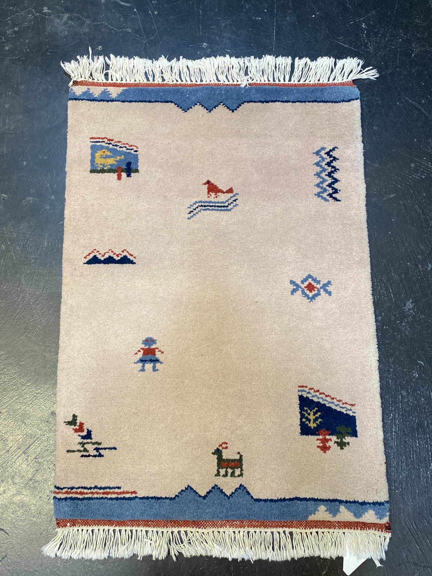 2' 00" x 3' 00" India- Wool