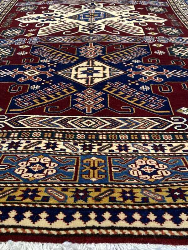 2' 10" x 5' 03" Wool- India