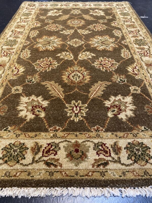 3' 02" x 5' 00" Wool Material - India