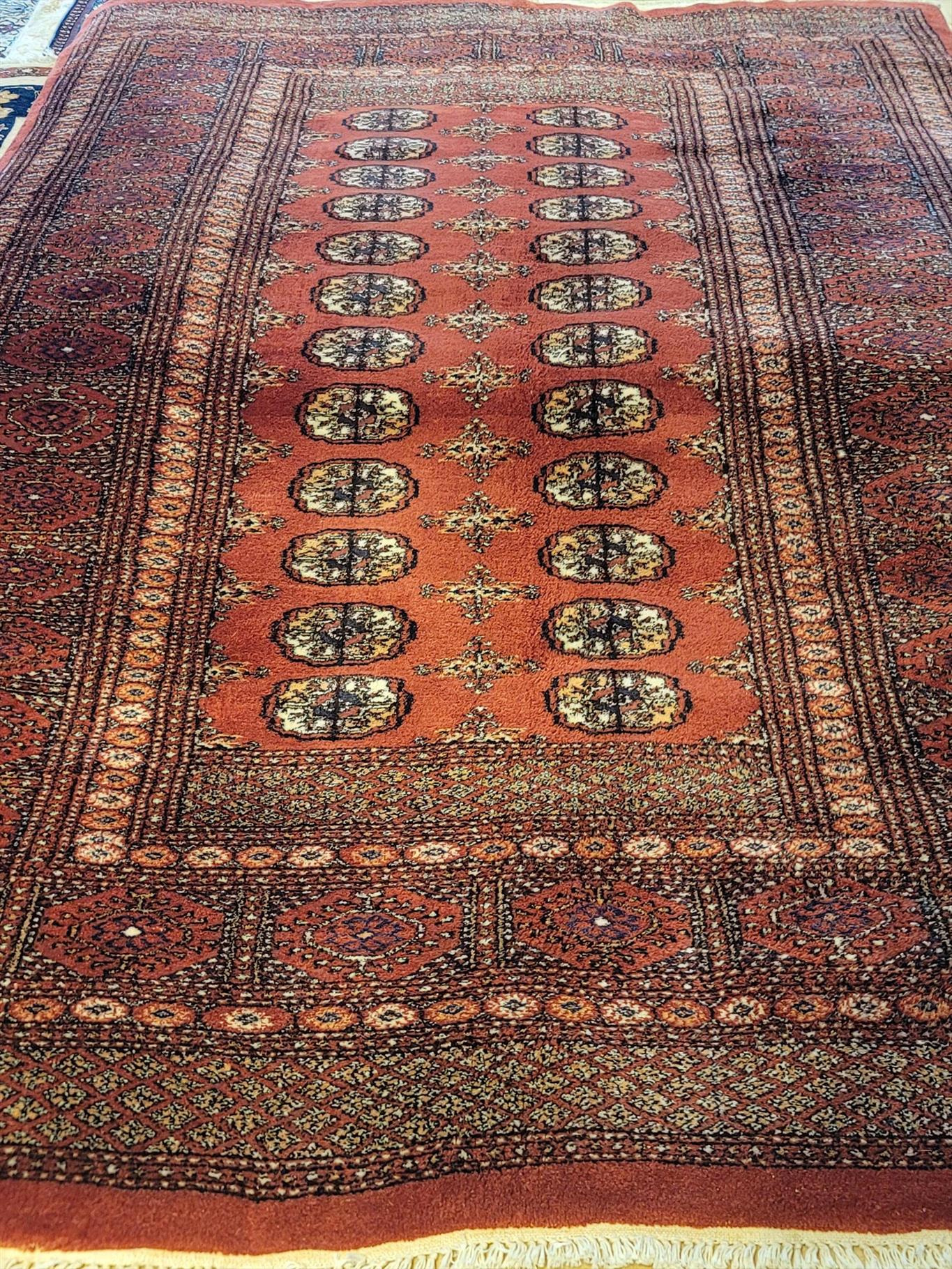 5' 04" x 8' 00" Wool- Pakistan