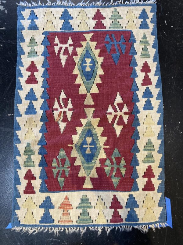 2' 06" x 3' 10" Killim Design - Turkey