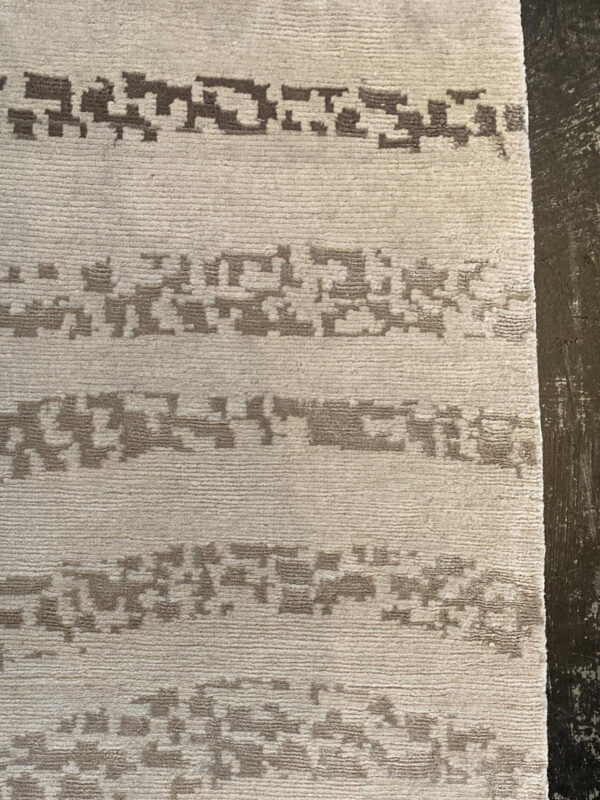 2' 00" x 3' 00" Wool & Silk & Tibetan - Nepal - Image 2