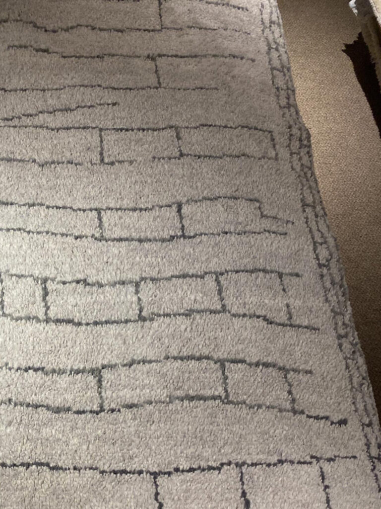 4' 02" x 6' 01" Berber Design - India