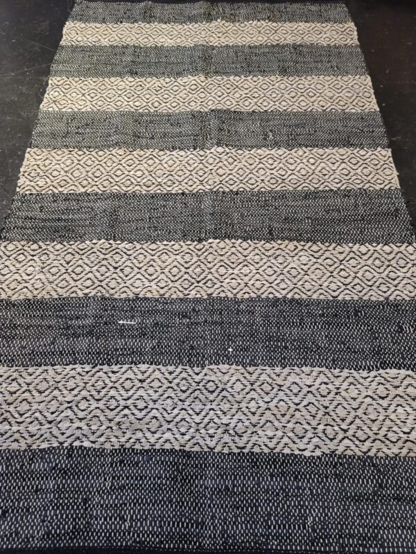 5' 00" x 8' 00" Hemp And Leather- India