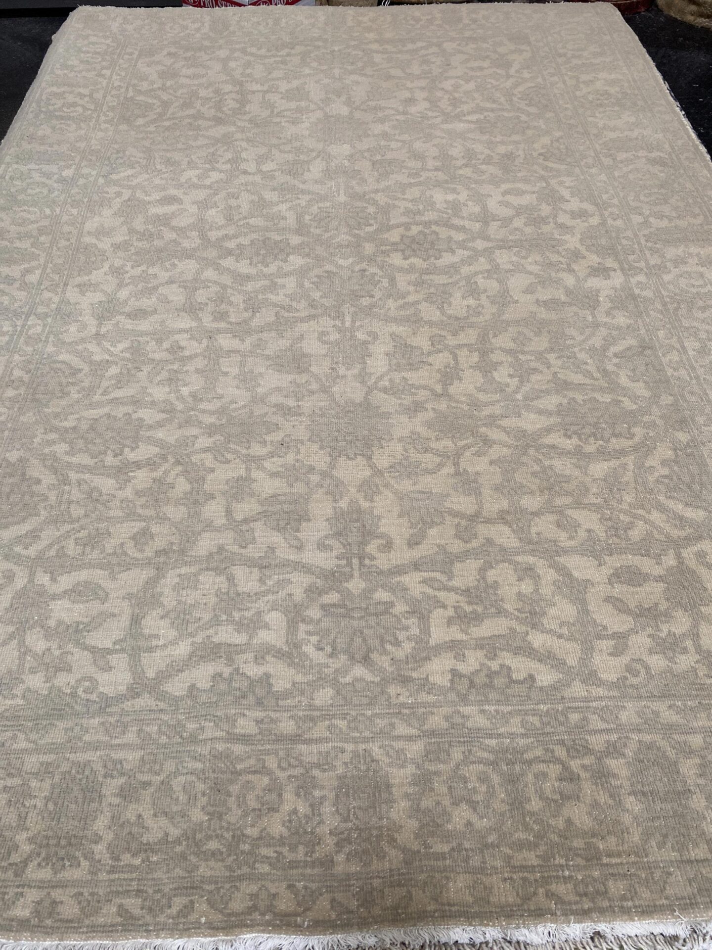 4' 02" x 6' 00" Tabriz Design and Wool Material