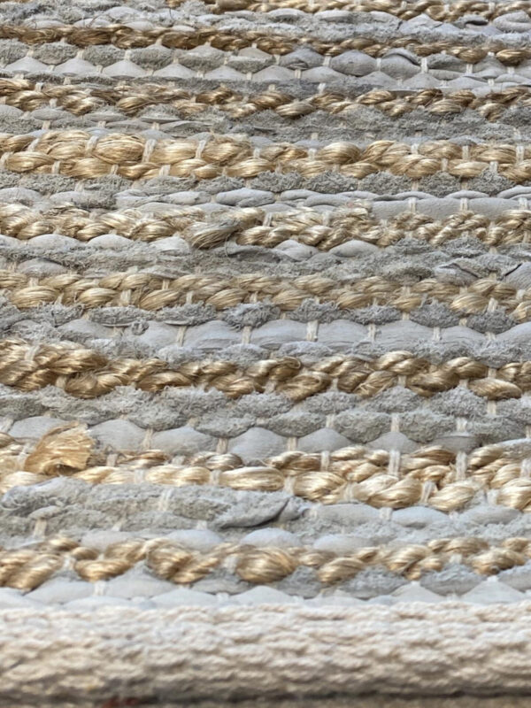 2' 00" x 5' 00" VT19 Design - India - Image 2