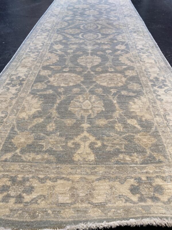 2' 07" x 7' 09" Wool- Pakistan