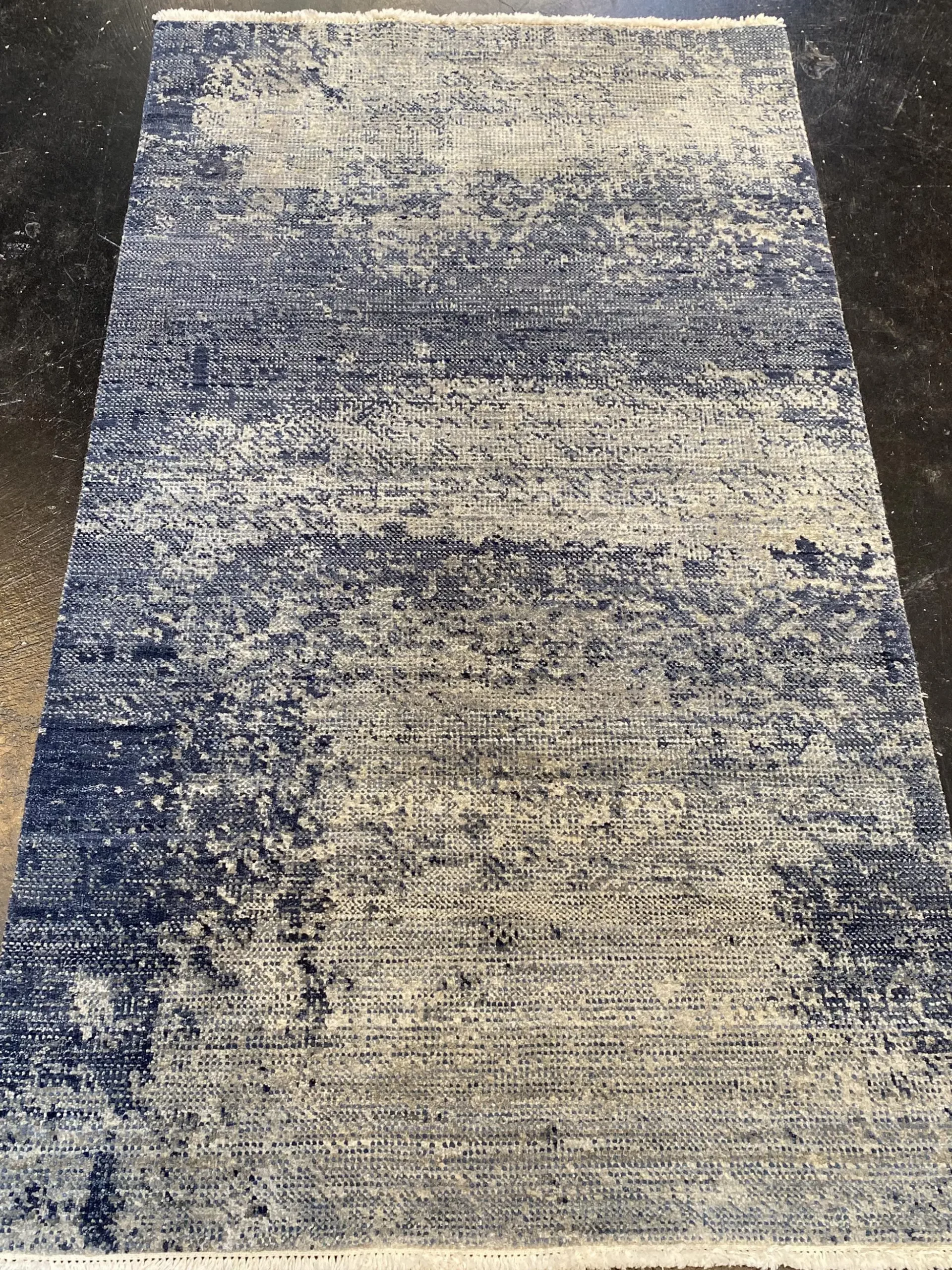3' 00" x 5' 00" Daz86 Saraswati Design Rug