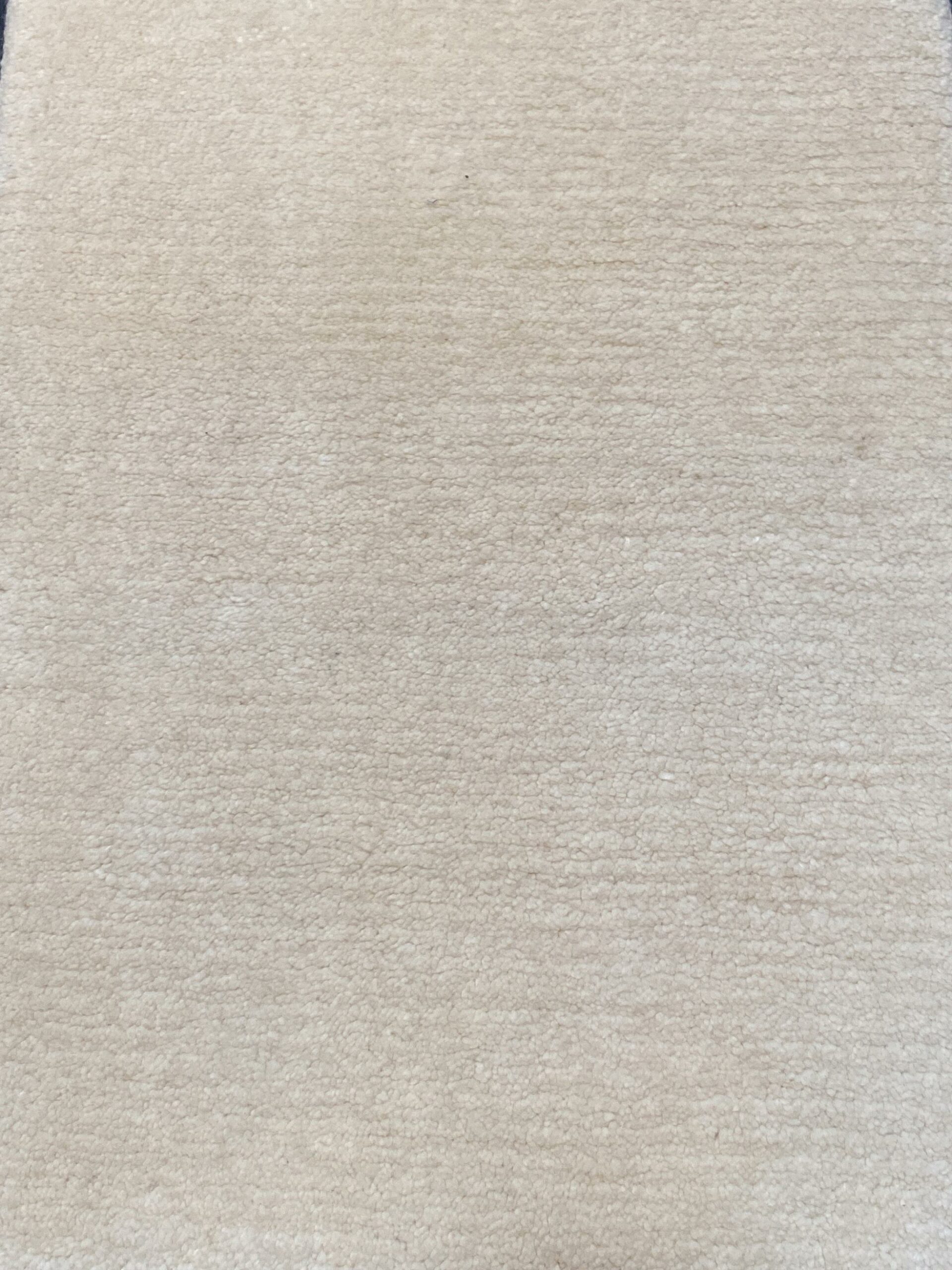 2' 00" x 3' 00" Sprouts White Rug- 4162