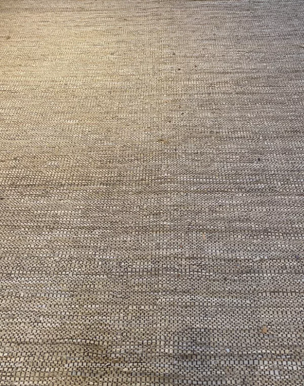 9' 00" x 12' 00" Hemp and Leather Rug- 4315 - Image 2