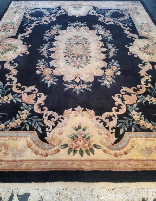 8' 01" x 10' 03" Wool Vintage Rug- 4959 - Image 2