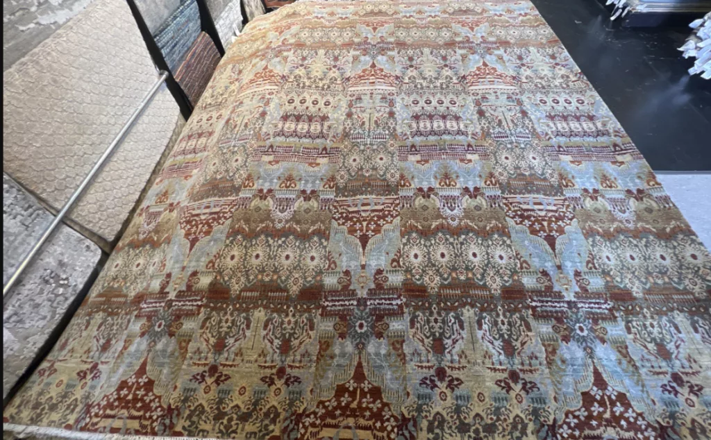 7' 11" x 9' 08" Wool Ikat Rug- 5631