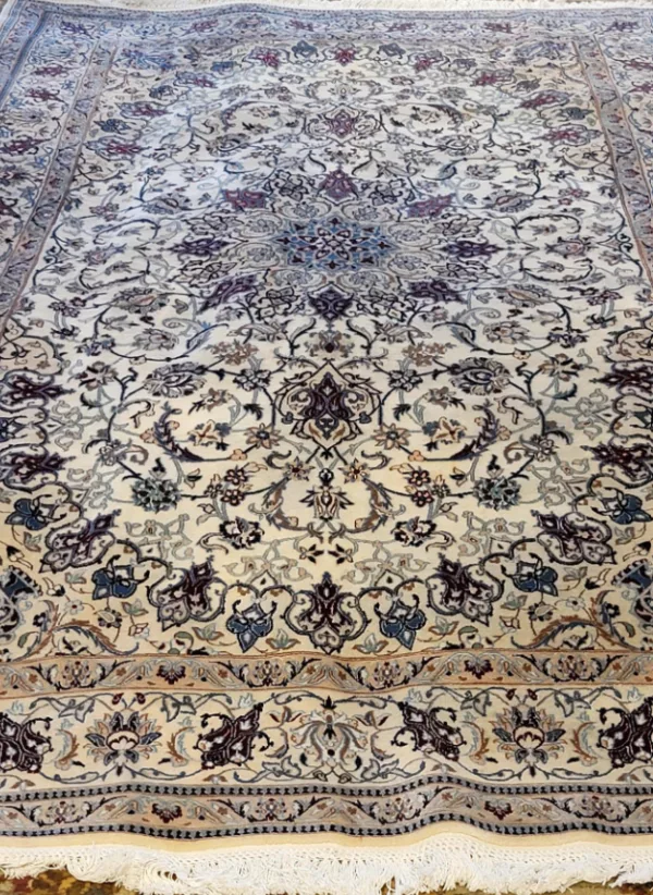 4' 07" x 8' 04" Persian Rug- 5897 - Image 2