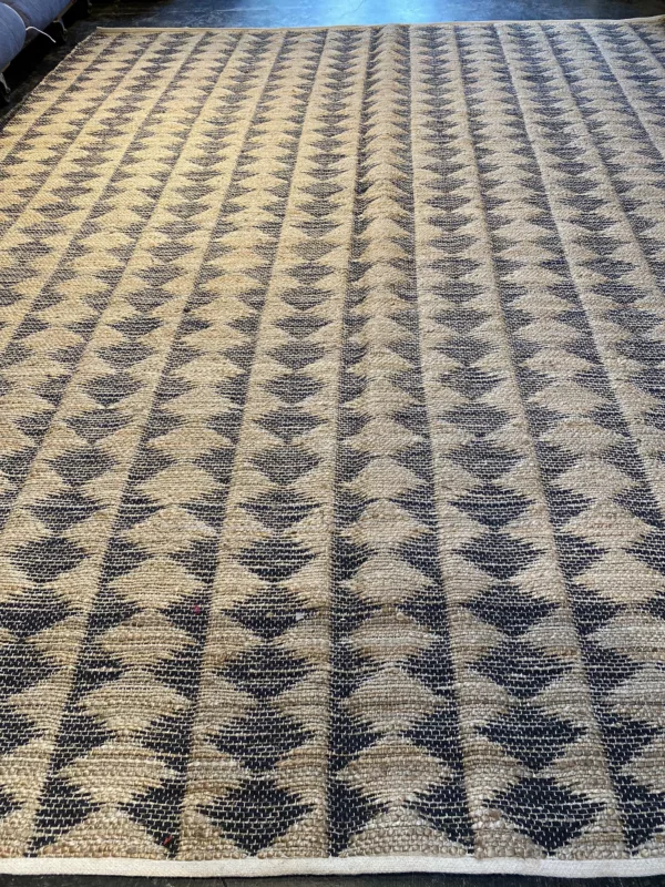 9' 00" x 12' 00" Hemp and Leather Rug- 4314