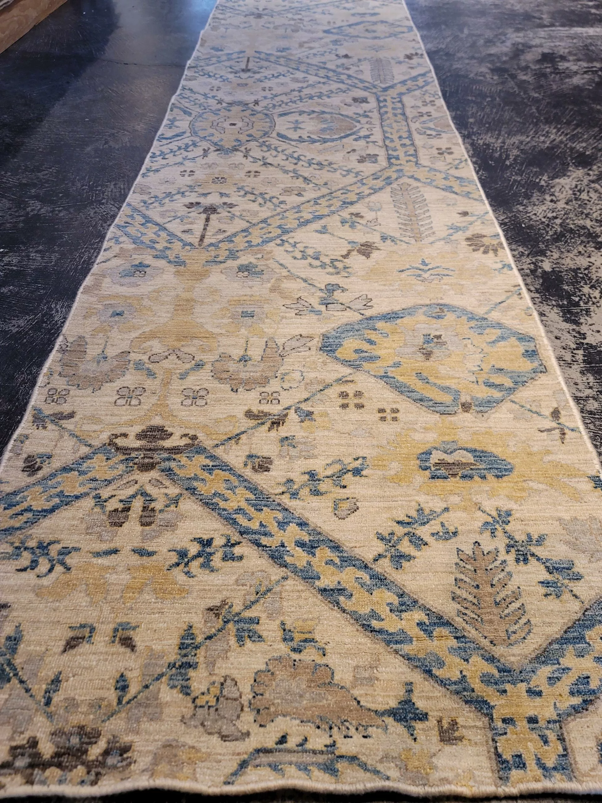 2' 09" x 10' 02" Vintage Pakistan Rug- 5319
