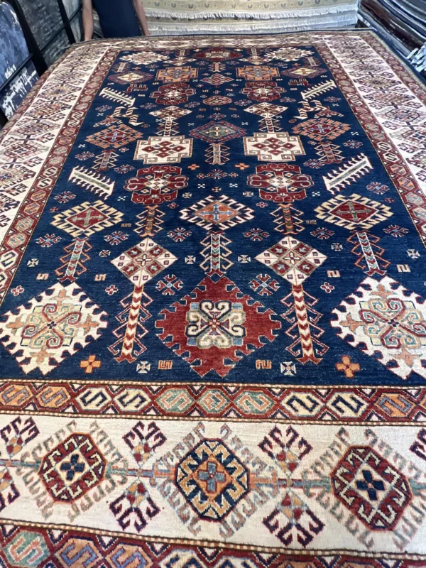 8' 00" x 9' 05" Kazak Design Pakistani Rug