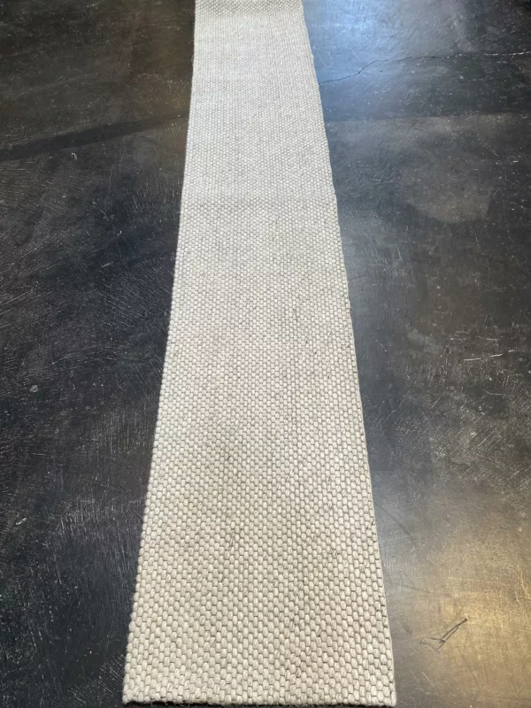 1' 10" x 10' 00" India Wool Rug- 5078