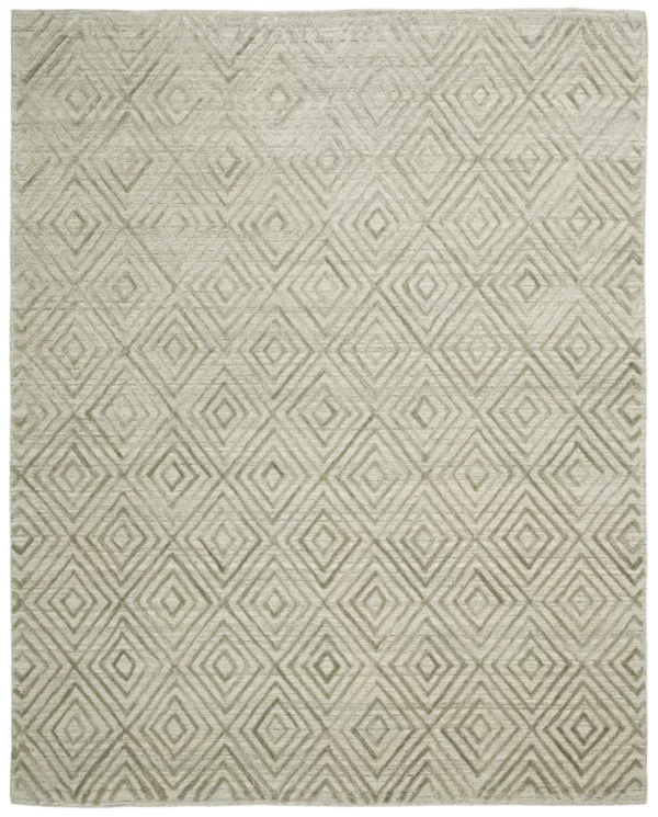 3' 05" x 5' 05" Wool and Viscose Rug- 4239