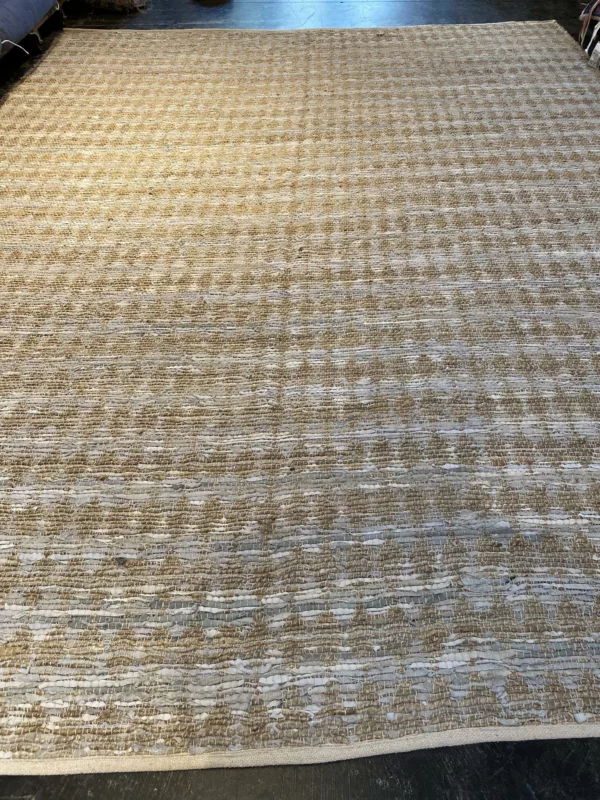 9' 00" x 12' 00" Hemp And Leather Design From India