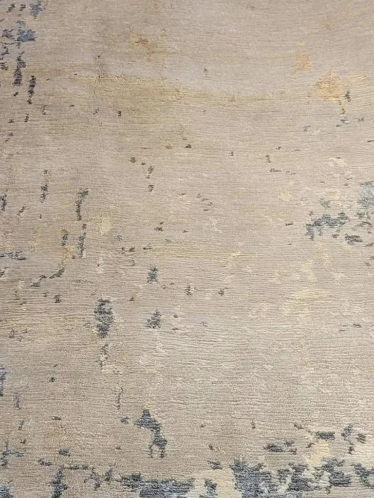 8' 01" x 10' 00" OC145SILVER Design Indian Rug