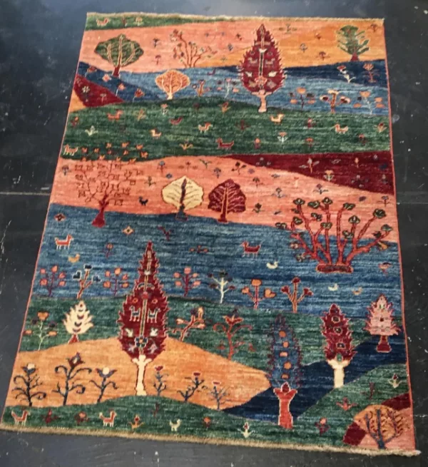 3' 03" x 4' 10" Wool Rectangle Rug- 4334
