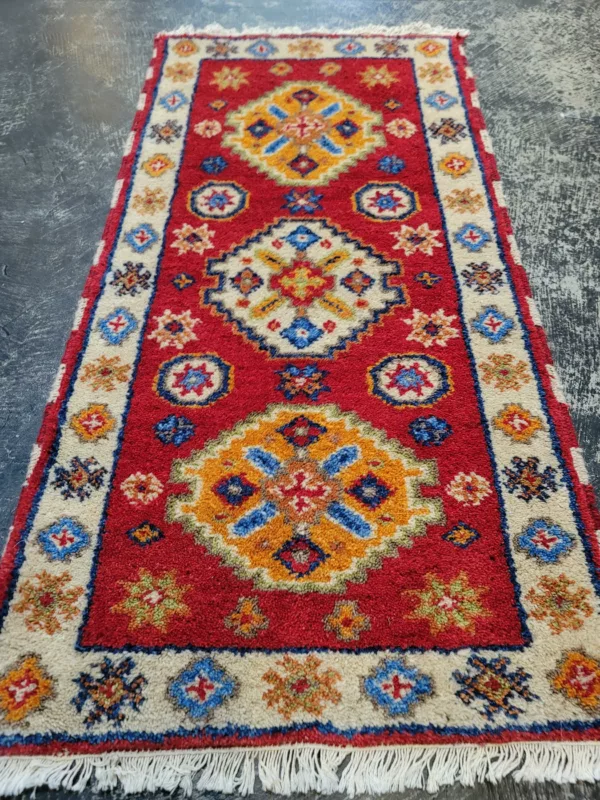 2' 00" x 4' 00" Wood Heriz Rug- 5311