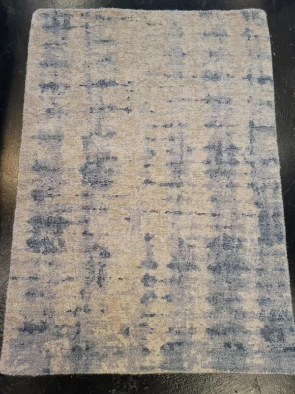 2' 00" x 3' 00" Neo Villa India Rug