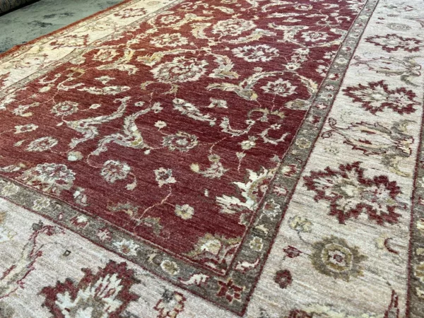 6' 01" x 8' 07" Sultan hand knotted Rug - Image 3