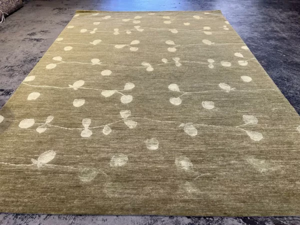 5' 01" x 7' 02" Nepal Wool & silk hand knotted Rug