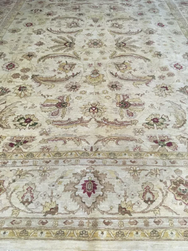 8' 00" x 9' 07" Wool Farahan Rug