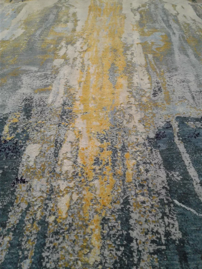 8' 00" x 10' 02" – Emerald Collection Wool & Silk Rug