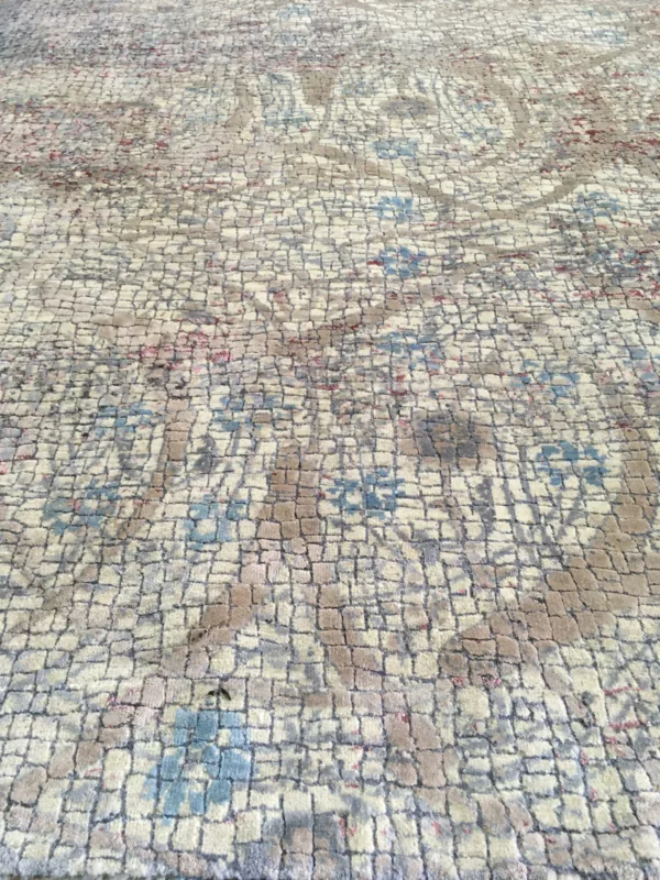 5' 10" x 9' 04" Pearl Collection Wool & Silk Rug – Hand Knotted in Pakistan - Image 2