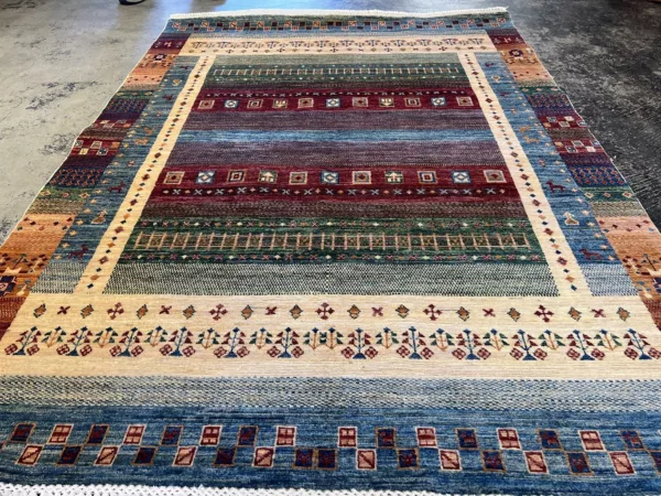 5' 00" x 7' 00" Pakistan hand knotted wool Rug