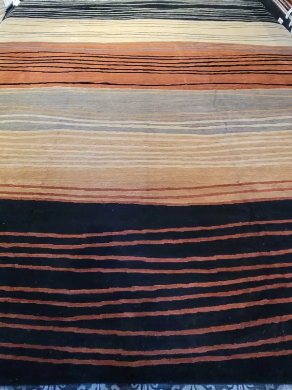12' 00" x 16' 00" Nepal Wool Rug