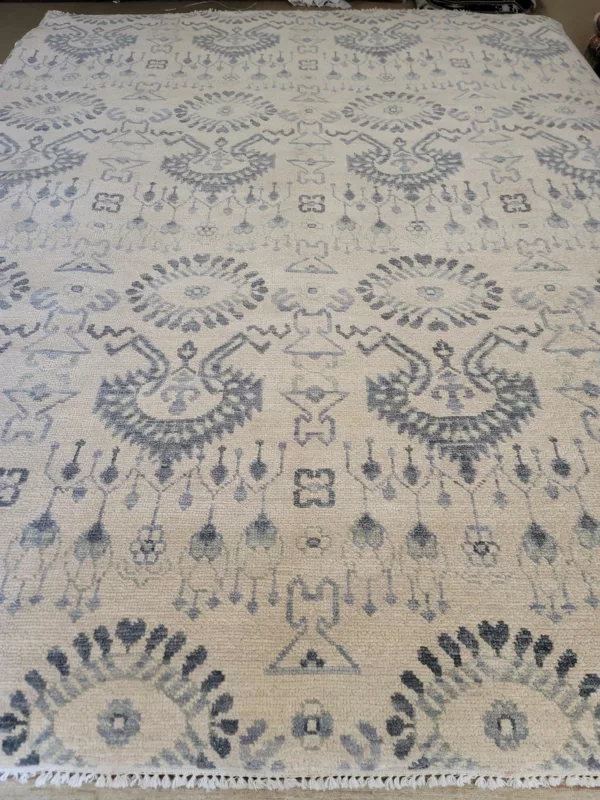 8' 00" x 10' 00" Contemporary Modern Wool Rug from India
