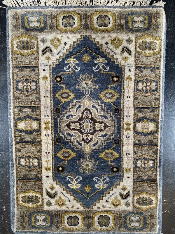 2' 00" x 3' 00" Handcrafted Wool Rug from India – Kal Collection, Design AN-049 - Image 2