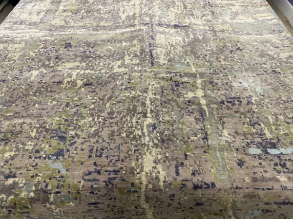 8' 00" x 10' 00" Rectangle Indian Rug