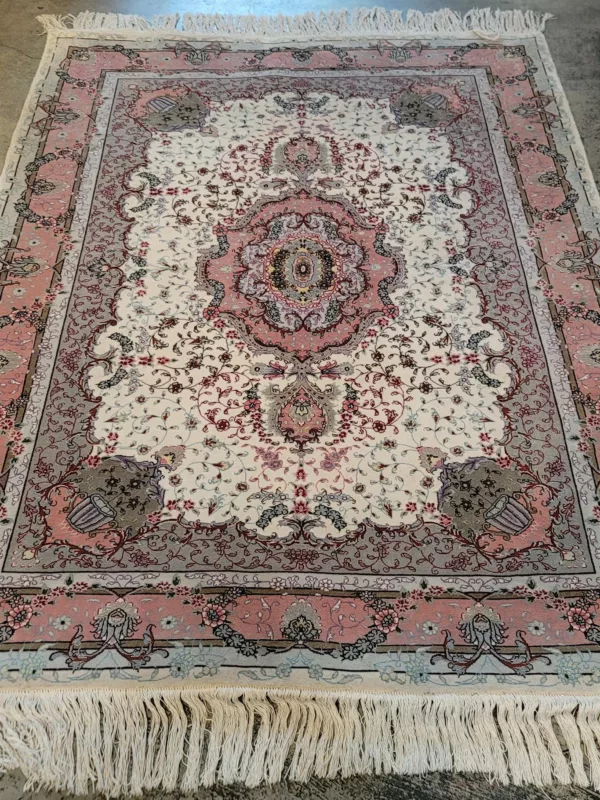 5'00" x 7'08" Persian Tabriz Rug
