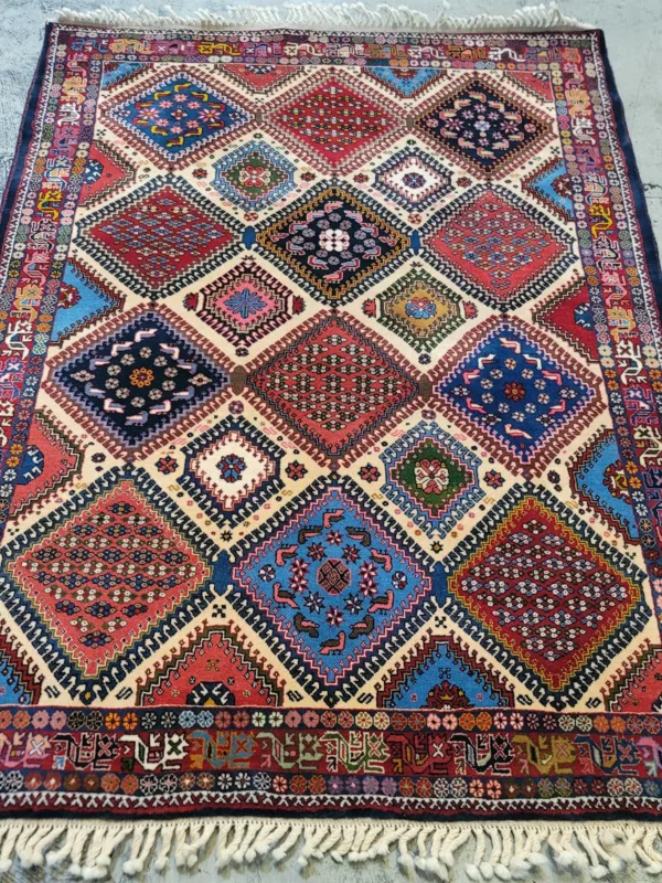 5' 00" x 7' 03" Traditional Hand knotted Rug - Image 2