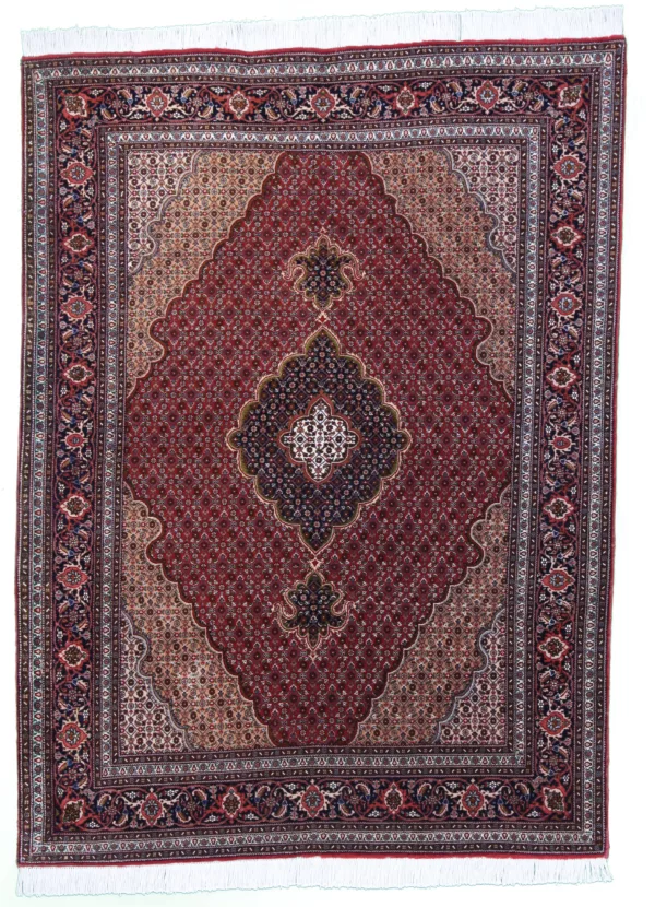 4' 11" x 6' 08" hand knotted Tabriz Rug